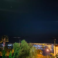 Foto diambil di Nereid Gurme oleh HİCRAN Ç. pada 9/19/2021