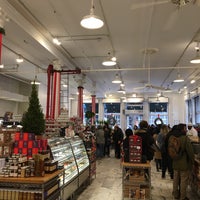 Photo taken at Dean &amp;amp; DeLuca by Leah S. on 12/1/2017