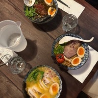 Foto scattata a Kodawari Ramen da Farnam K. il 9/12/2023