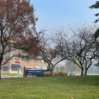 รูปภาพถ่ายที่ มหาวิทยาลัยมิชิแกน โดย わんぱくタック เมื่อ 11/4/2022