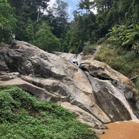 Photo taken at Moh Pang Waterfall by Daniella on 12/9/2017