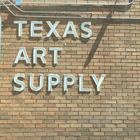Снимок сделан в Texas Art Supply пользователем Anna P. 3/27/2015