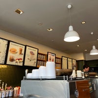 Photo taken at Starbucks by Kosmi K. on 5/28/2022