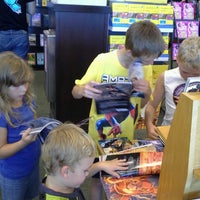 Photo taken at Barnes &amp;amp; Noble by Charlotte H. on 7/26/2014