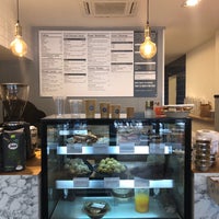Photo taken at Munchies - Fit Food To Go by Henk E. on 8/10/2019