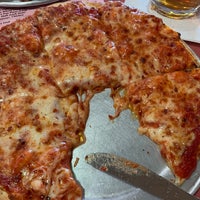 3/5/2021 tarihinde Alan F.ziyaretçi tarafından Fatso&amp;#39;s Pizza'de çekilen fotoğraf