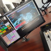 รูปภาพถ่ายที่ Cool FM 98.9 Aruba โดย Starry L. เมื่อ 6/13/2019