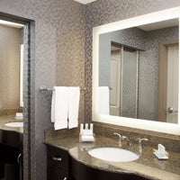 Foto tirada no(a) Homewood Suites by Hilton Pittsburgh-Southpointe por Homewood Suites by Hilton Pittsburgh-Southpointe em 10/12/2020