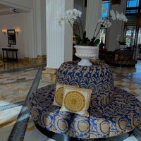 Photo taken at Palazzo Versace by Noura on 8/5/2022