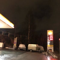 Photo taken at Shell by Marco M. on 12/27/2017