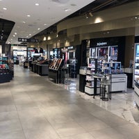 Photo taken at Stockmann by Marco M. on 4/7/2019