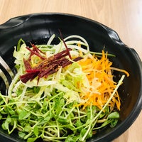 Photo taken at 悦意坊 Yes Natural F &amp;amp; B Vegetarian Restaurant by Audrey H. on 10/7/2021