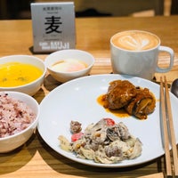 Photo taken at Cafe&amp;amp;Meal MUJI by Audrey H. on 1/26/2019
