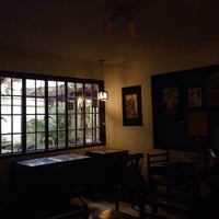 Das Foto wurde bei Bintana Coffee House von Xandra am 9/22/2016 aufgenommen
