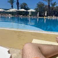 Photo taken at DoubleTree by Hilton Bodrum Isil Club Resort by İlker S. on 4/21/2023