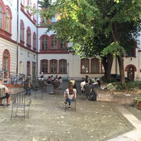 Photo taken at Rektorat Univerziteta u Beogradu | Kapetan Mišino zdanje by Jelena D. on 9/17/2020