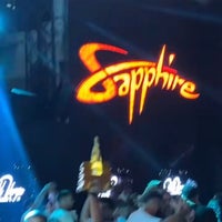 รูปภาพถ่ายที่ Club Sapphire Bodrum โดย Serhat Budak เมื่อ 7/28/2023