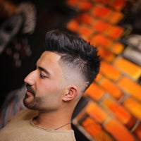 Photo prise au Berberist Hairdresser Shop par Berberist Müjdat le9/27/2019