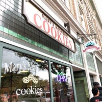 6/17/2018에 Nina G.님이 Mary’s Mountain Cookies에서 찍은 사진