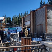 Photo taken at Overlook Bar at Northstar by Eric C. on 3/16/2024