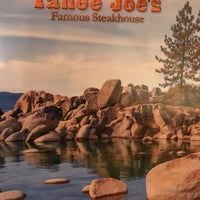 Foto scattata a Tahoe Joe&amp;#39;s da Eric C. il 7/8/2018