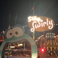 Photo taken at Silly Swirly Ride by Eric C. on 8/2/2018
