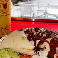 Photo taken at The Halal Guys by 🤍🤍 on 9/11/2021
