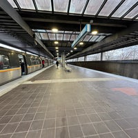 Photo taken at MARTA - Edgewood/Candler Park Station by Blue H. on 12/29/2023