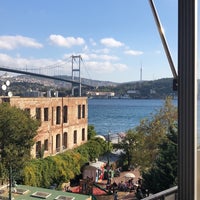 Photo taken at Ortaköy Kahvesi by Esra C. on 11/4/2018