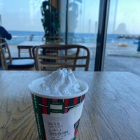 Foto tirada no(a) Starbucks por R🦅 em 12/22/2023