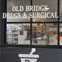 7/23/2014 tarihinde Ajay B.ziyaretçi tarafından Old Bridge Drugs and Surgicals'de çekilen fotoğraf
