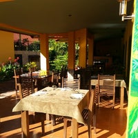 9/27/2013에 Alexander S.님이 Restaurante Mango at Isla Verde에서 찍은 사진