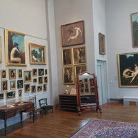 5/20/2017에 Sebastian H.님이 Musée National Jean-Jacques Henner에서 찍은 사진