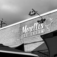 Photo taken at Morelli&amp;#39;s Gourmet Ice Cream by Steve O. on 5/23/2020