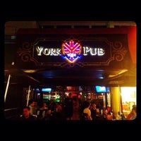 รูปภาพถ่ายที่ York Pub โดย York Pub เมื่อ 7/1/2013