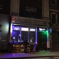 11/9/2017에 Durval C.님이 Regent Sounds Studio에서 찍은 사진