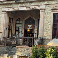Foto diambil di Artemis Restaurant &amp;amp; Şarap Evi oleh Kamo pada 7/31/2023