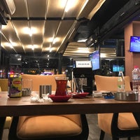 Photo taken at Cadde-Köy Cafe Bistro by Emrah Z. on 6/7/2022