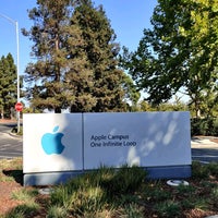 Photo taken at Apple Inc. by David U. on 10/3/2021