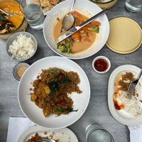 Photo taken at Senn Thai Comfort Food by Sameer U. on 10/11/2020