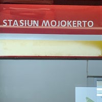 Photo taken at Stasiun Mojokerto by uNa T. on 7/25/2019