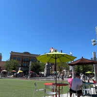Foto diambil di Main Street Square oleh Mark J. pada 8/16/2022