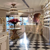 Angelina Coffee Shop In أبحر