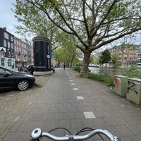 Photo taken at Singelgracht by Hamad on 5/10/2022