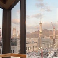 Photo taken at Makkah Marriott Hotel by Fa 🐆 on 3/29/2024