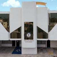 Foto scattata a Tribunal de Justicia Administrativa del Estado de Tamaulipas da Tribunal de Justicia Administrativa del Estado de Tamaulipas il 11/6/2020