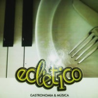 Foto tirada no(a) Eclético Gastronomia e Música por Rômulo T. em 7/31/2015