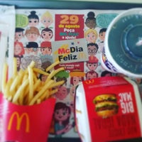 Photo taken at McDonald&amp;#39;s by Rômulo T. on 8/29/2015
