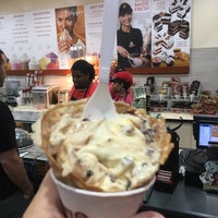 Photo taken at Cold Stone Creamery by Willie W. on 7/27/2017