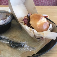 Photo taken at Arby&amp;#39;s by Willie W. on 10/22/2016